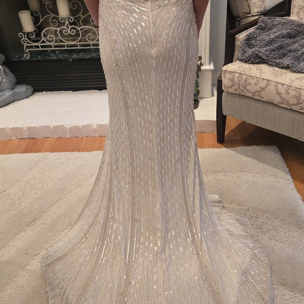 NEW AVA PRESLEY Strapless White And Silver Beaded/Sequin Prom Formal Gown Dress. - Picture 6 of 8